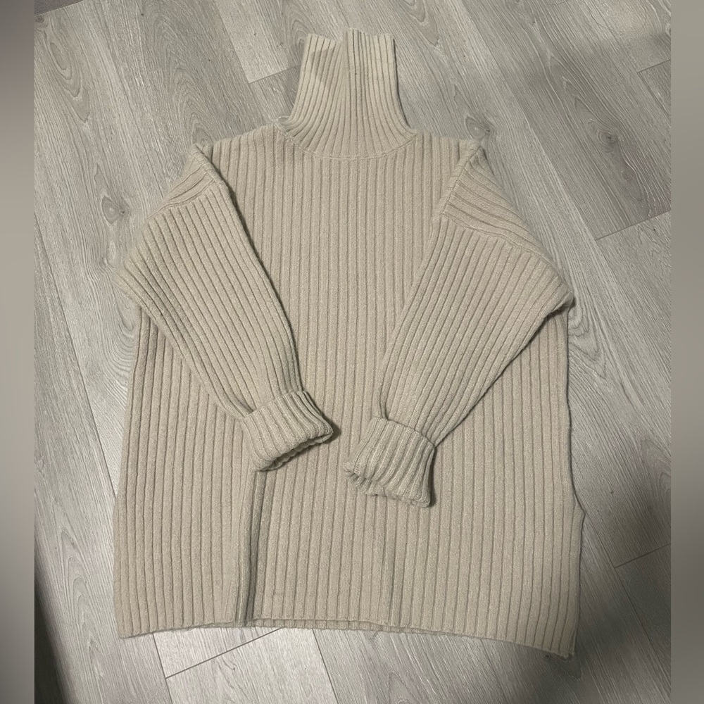 OAK + FORT Cream Ribbed Turtleneck Sweater